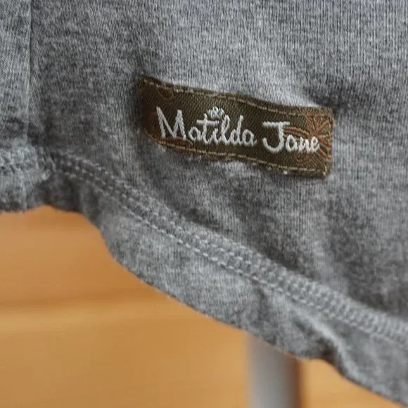 Matilda Jane Dark Blue Striped Gray Long‎ Sleeve Top Size Medium - Picture 8 of 9